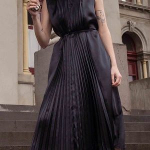 ZOEKOOVI DAINTY WIG DRESS